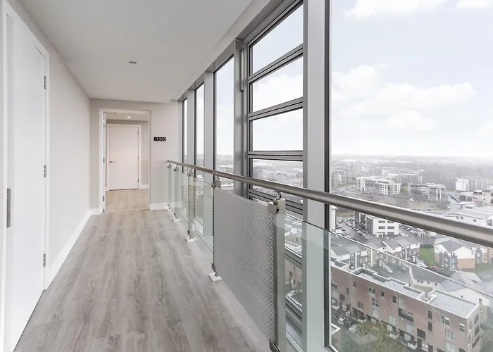 Metro Dublin Airport Hotel 4*