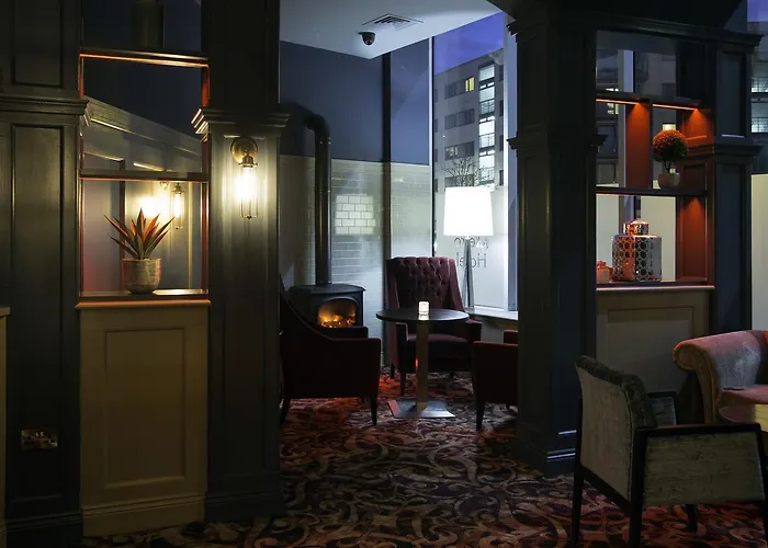 Metro Dublin Airport Hotel 4*