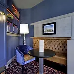 Metro Dublin Airport Hotel 4*