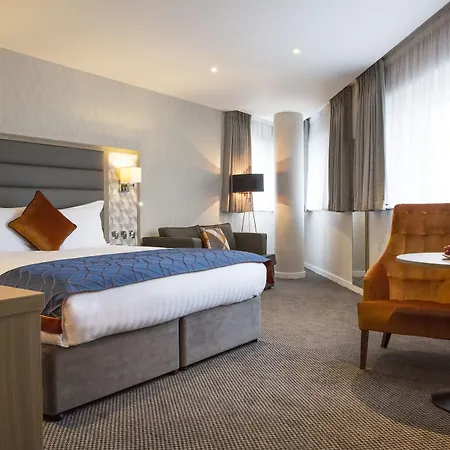 Metro Dublin Airport Отель 4*