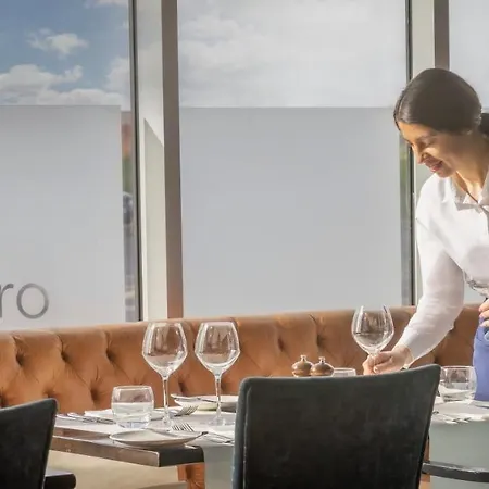Metro Dublin Airport 4* Сантри