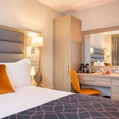 Metro Dublin Airport Hotel