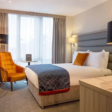 Metro Dublin Airport Отель 4*