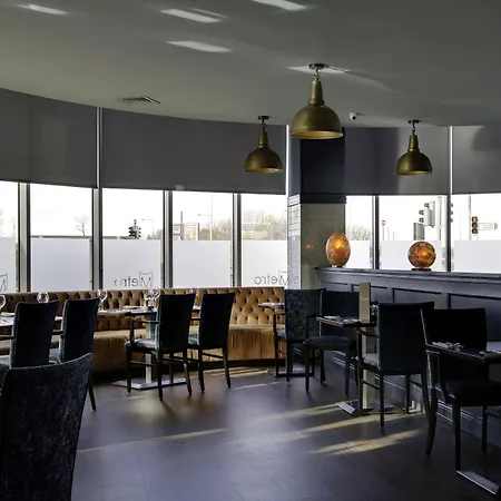 Otel Metro Dublin Airport 4*