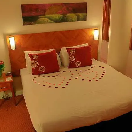 Metro Dublin Airport Отель 4*