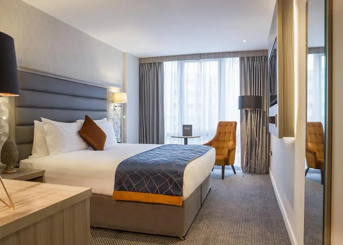 Metro Dublin Airport Szálloda 4*