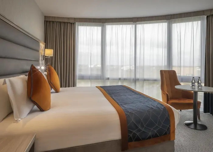Metro Dublin Airport 4*