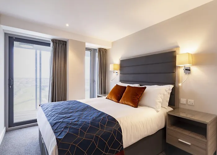 Metro Dublin Airport 4*