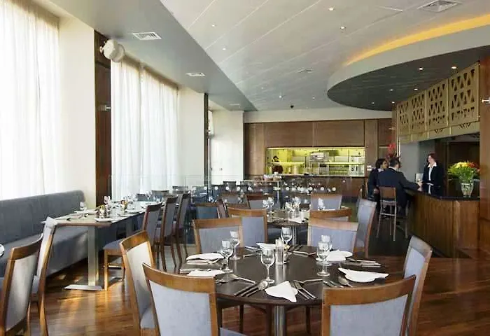 Metro Dublin Airport Szálloda Santry